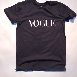 Forever 21 vogue t-shirt